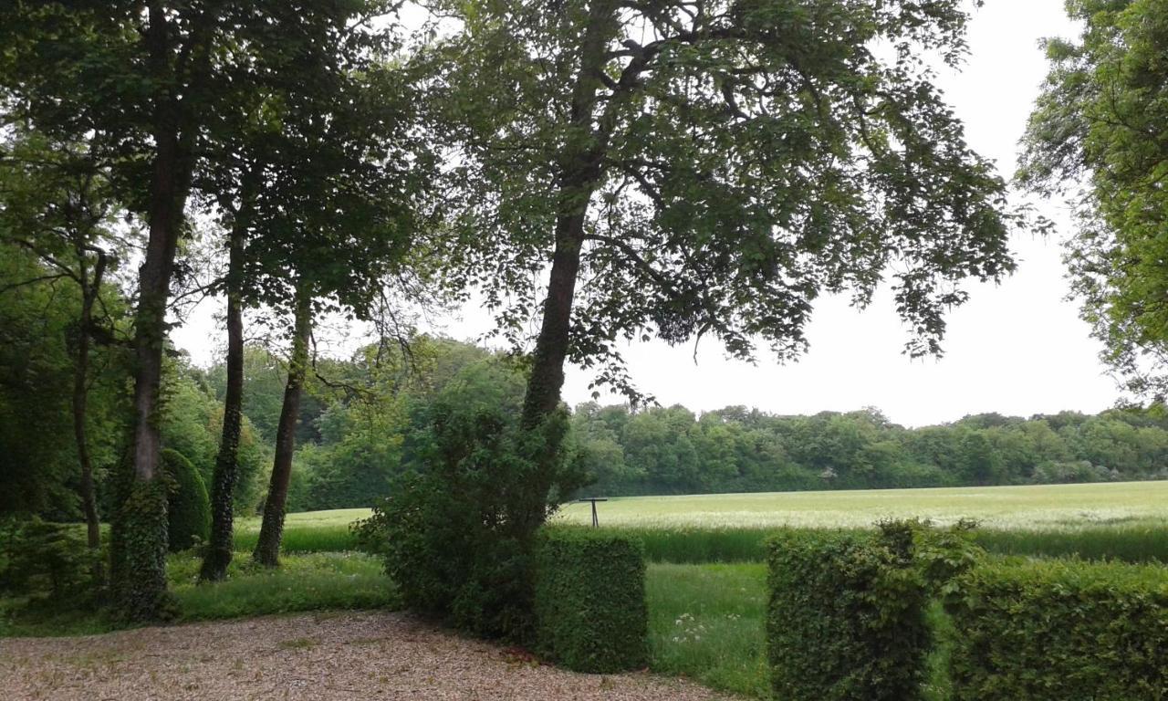 Le Chateau De Bressey & Son Orangerie Exterior photo